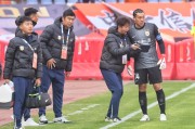 九游娱乐-山东泰山客战海牛阵容预测：刘骐玮继续首发，三中卫面临重组